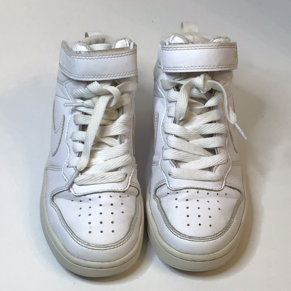 NIKE AIR WHITE UPPER SNEAKERS SZ 4.5Y - Picture 2 of 12